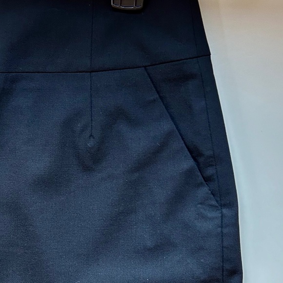 Banana‎ Republic Black Pencil Skirt With Side Pockets Size 00 - Picture 3 of 5